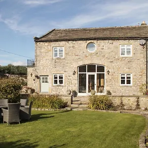 https://flatts-barn.yorkshirehotels.net