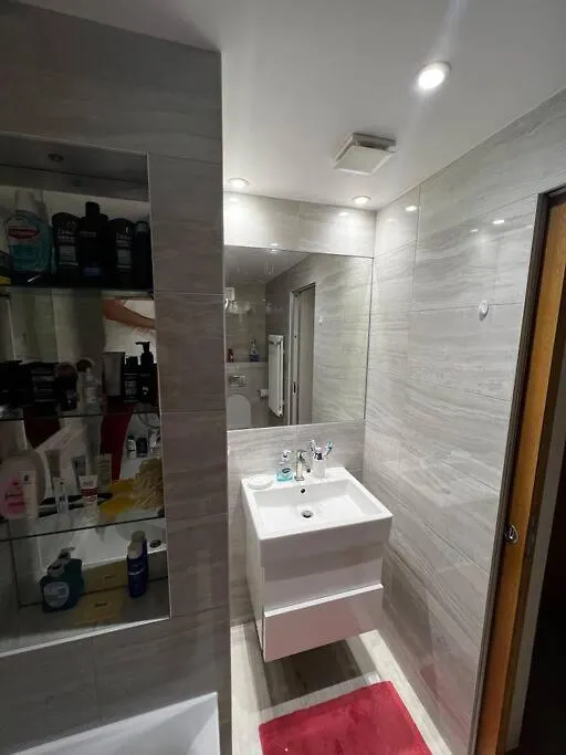 Stylish One Bedroom Flat Furnished London
